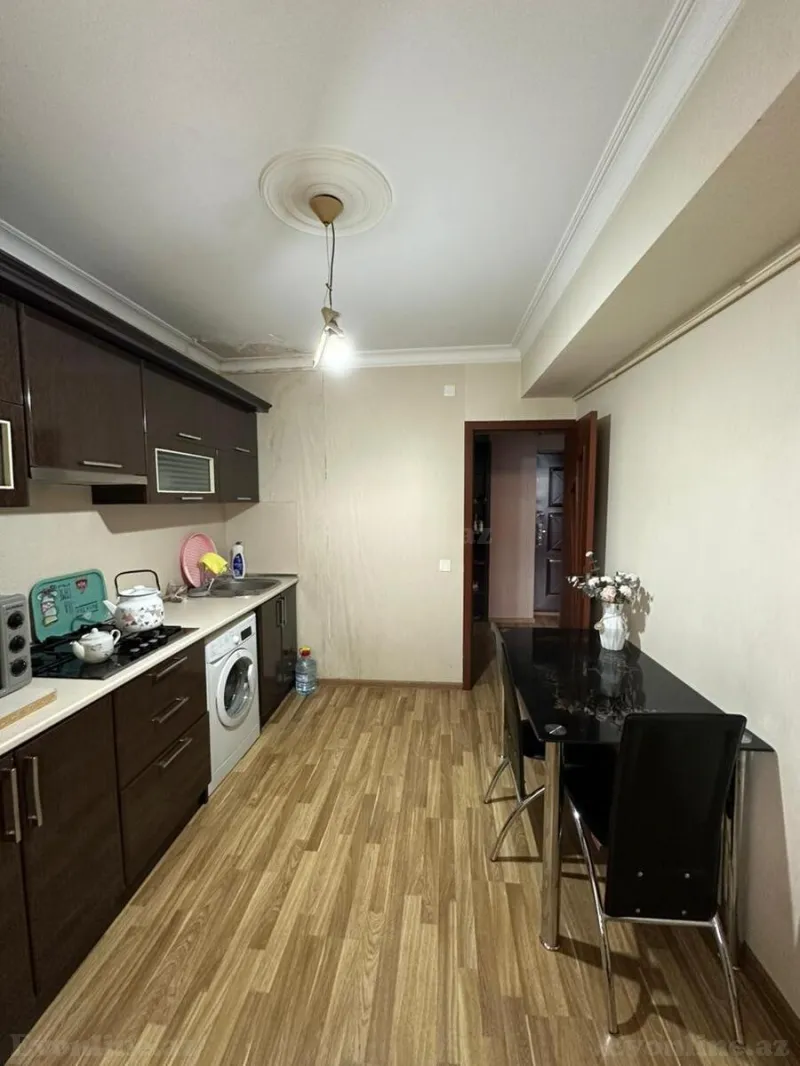 Satılır 1 otaqlı Mənzil Köhnə tikili 40 m² Gənclik m. - şəkil 14