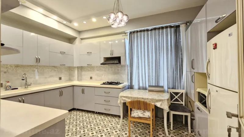 Satılır 4 otaqlı Mənzil Yeni tikili 136 m² Xırdalan - şəkil 5