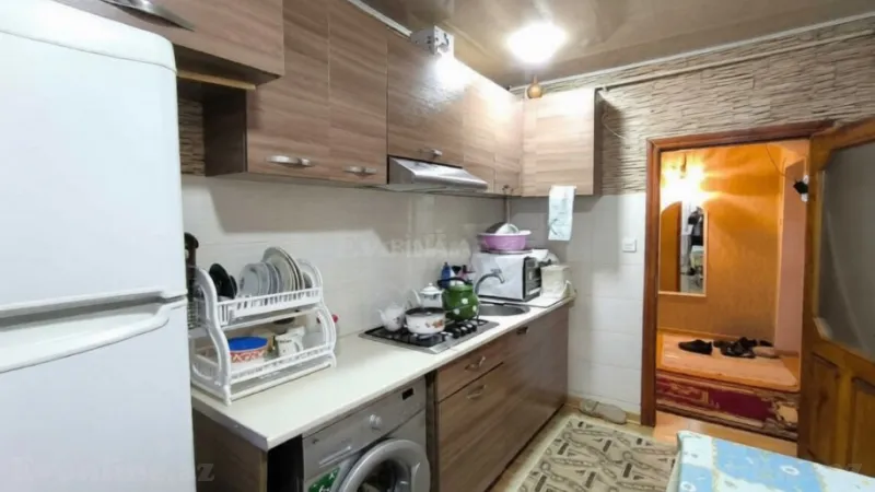 Satılır 4 otaqlı Mənzil Köhnə tikili 100 m² Xətai m. - şəkil 3