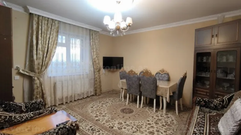 Satılır 4 otaqlı Mənzil Köhnə tikili 100 m² Xətai m. - şəkil 5