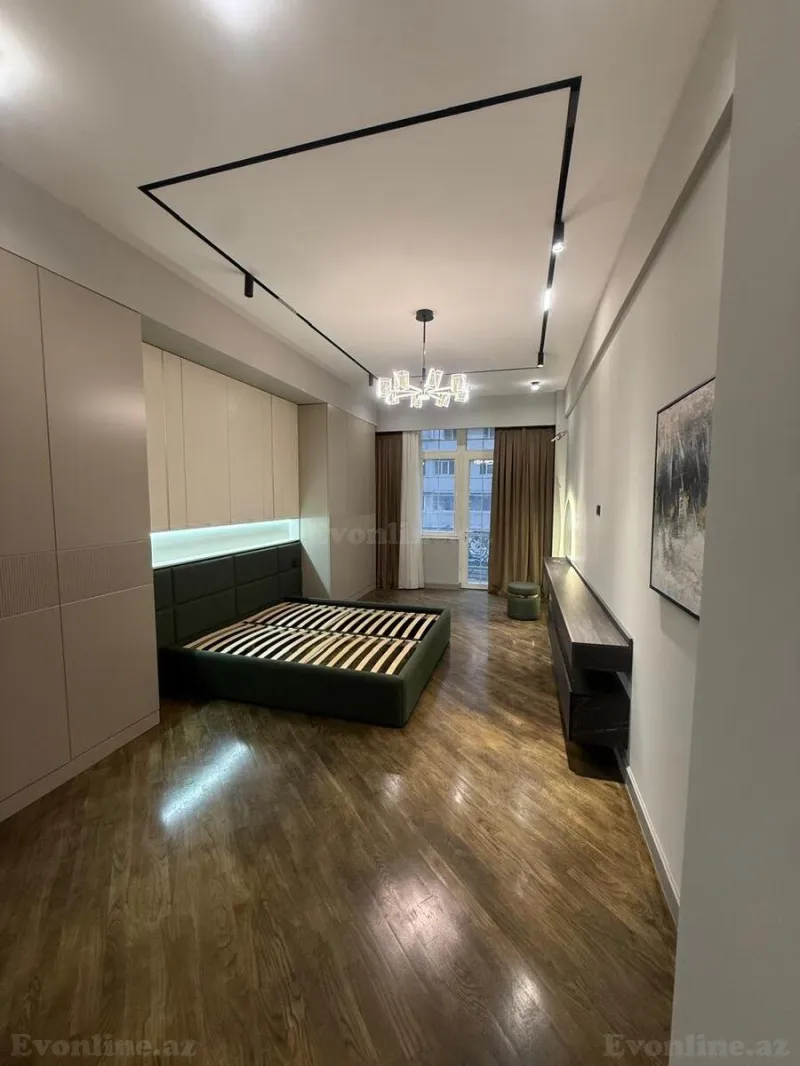 Satılır 3 otaqlı Mənzil Yeni tikili 156 m² Nərimanov r. - şəkil 11