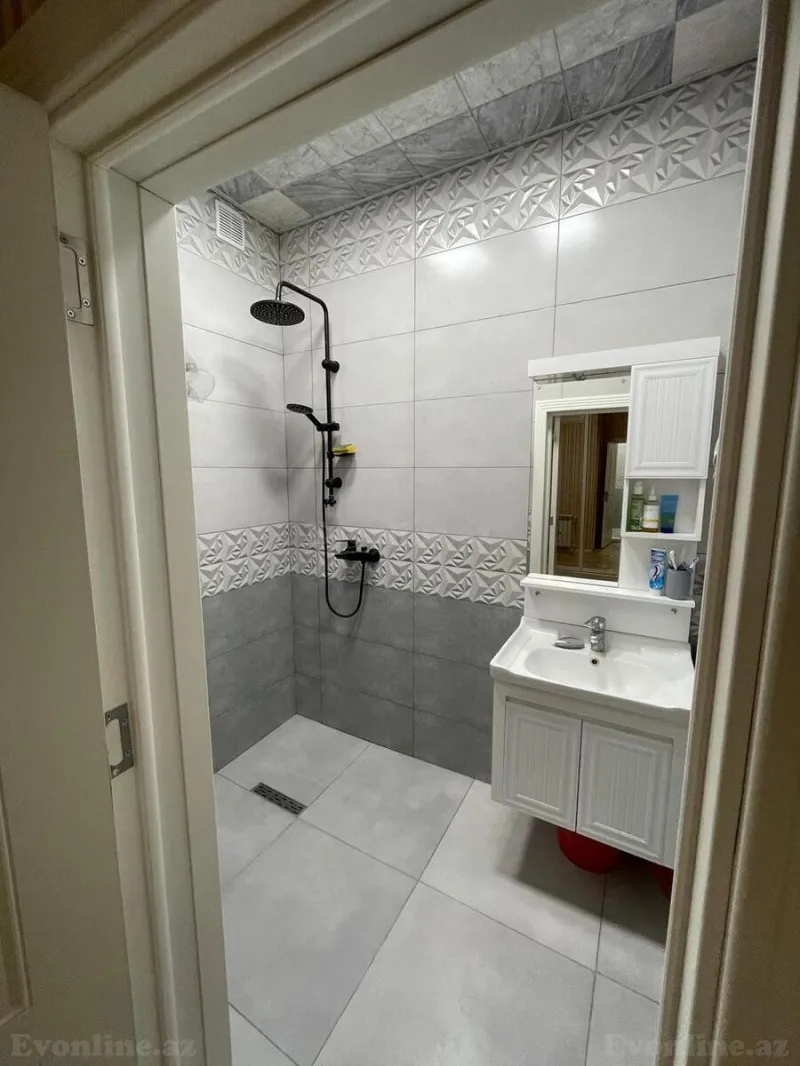 Satılır 3 otaqlı Mənzil Yeni tikili 105 m² 8 Noyabr m. - şəkil 23