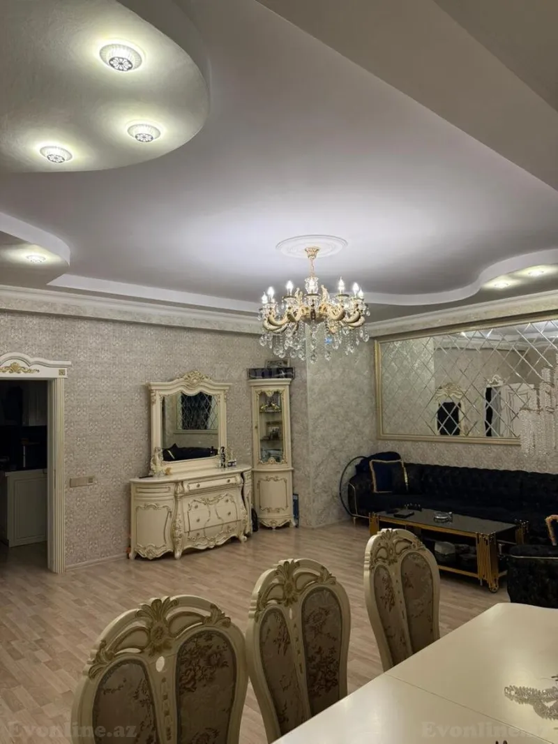 Satılır 3 otaqlı Mənzil Yeni tikili 136 m² 8 Noyabr m. - şəkil 2