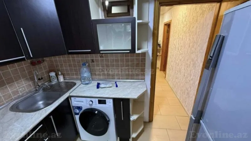 Kirayə verilir 3 otaqlı Mənzil Köhnə tikili 70 m² İnşaatçılar m. - şəkil 7