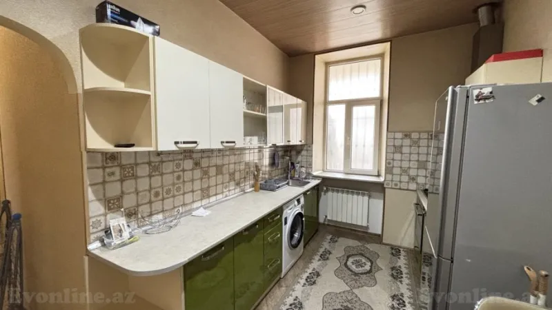 Kirayə verilir 2 otaqlı Mənzil Köhnə tikili 75 m² Sahil m. - şəkil 11