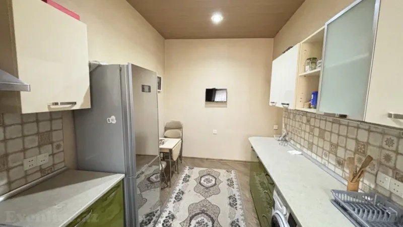 Kirayə verilir 2 otaqlı Mənzil Köhnə tikili 75 m² Sahil m. - şəkil 12