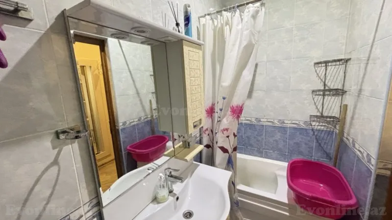 Kirayə verilir 2 otaqlı Mənzil Köhnə tikili 75 m² Sahil m. - şəkil 15