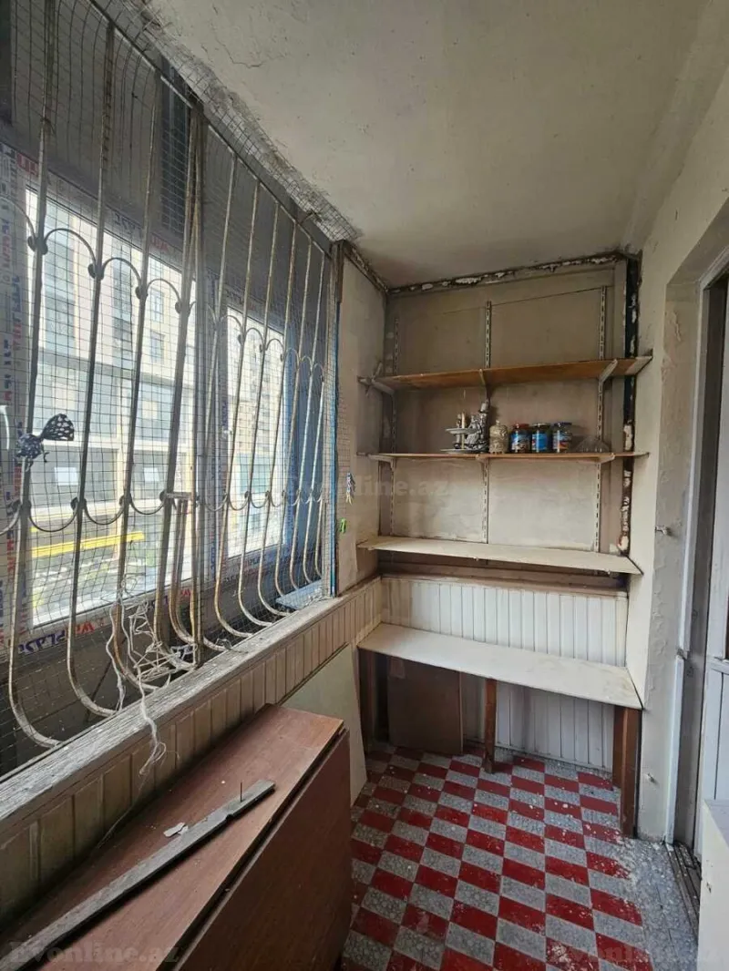 Satılır 3 otaqlı Mənzil Köhnə tikili 62 m² Nəsimi r. - şəkil 4