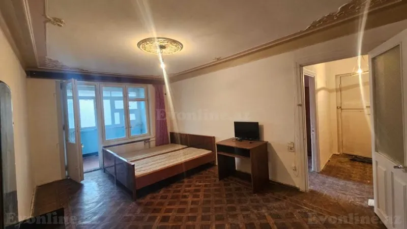 Satılır 3 otaqlı Mənzil Köhnə tikili 62 m² Nəsimi r. - şəkil 8
