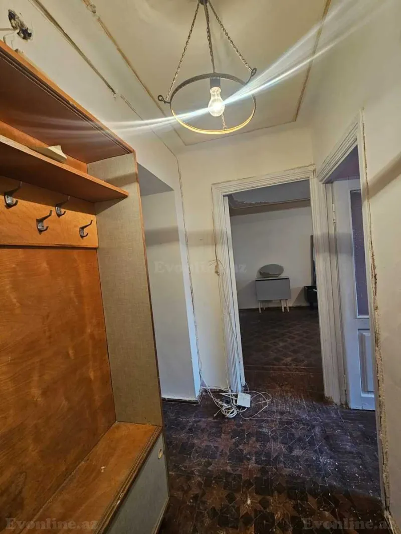 Satılır 3 otaqlı Mənzil Köhnə tikili 62 m² Nəsimi r. - şəkil 9