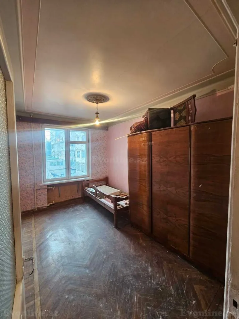 Satılır 3 otaqlı Mənzil Köhnə tikili 62 m² Nəsimi r. - şəkil 14