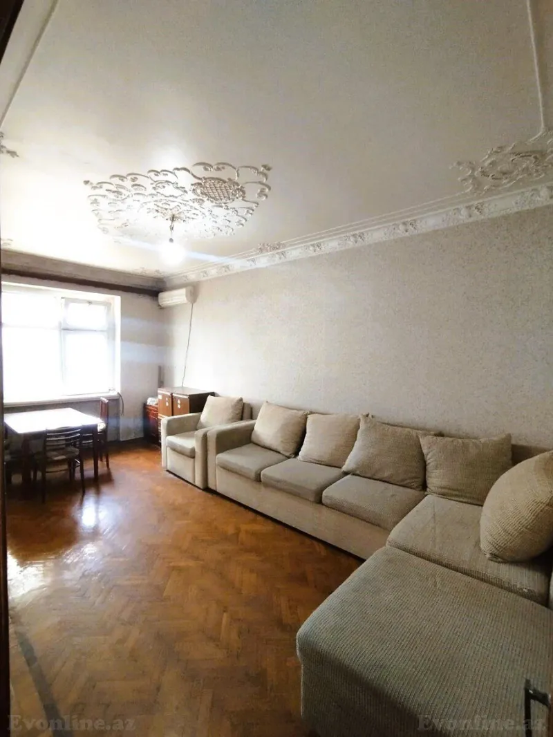 Satılır 3 otaqlı Mənzil Köhnə tikili 90 m² Nəriman Nərimanov m.