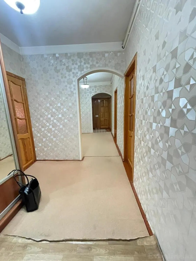 Satılır 4 otaqlı Mənzil Köhnə tikili 100 m² 9-cu mikrorayon - şəkil 11