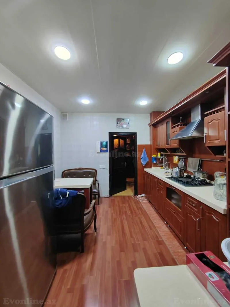 Satılır 5 otaqlı Mənzil Köhnə tikili 120 m² Xətai r. - şəkil 4