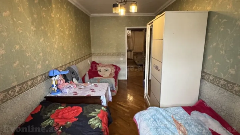 Satılır 3 otaqlı Mənzil Köhnə tikili 62 m² Neftçilər m. - şəkil 10