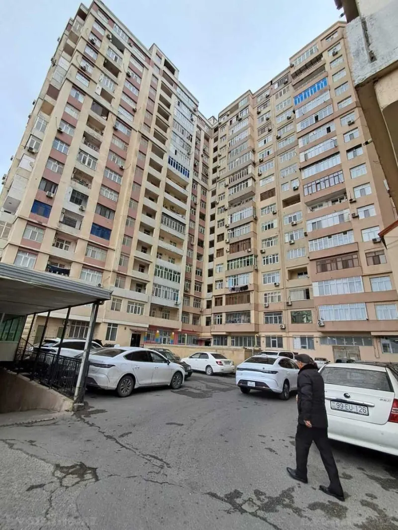 Satılır 3 otaqlı Mənzil Yeni tikili 130 m² 8 Noyabr m. - şəkil 18