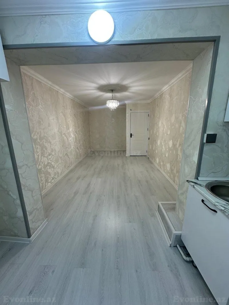 Satılır 2 otaqlı Mənzil Köhnə tikili 36 m² 8-ci kilometr - şəkil 2