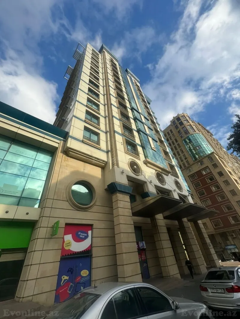 Kirayə verilir 3 otaqlı Mənzil Yeni tikili 106 m² 28 May m. - şəkil 10