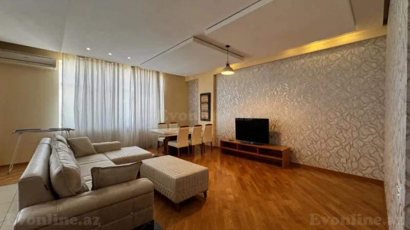 Kirayə verilir 3 otaqlı Mənzil Yeni tikili 155 m² 28 May m.