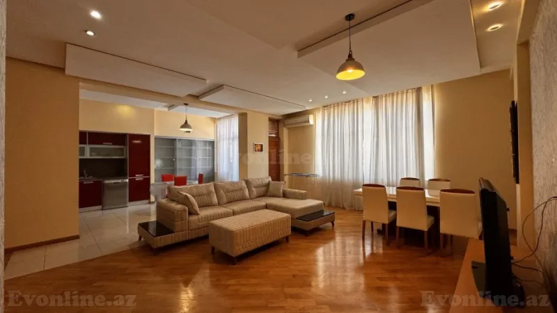 Kirayə verilir 3 otaqlı Mənzil Yeni tikili 155 m² 28 May m. - şəkil 2