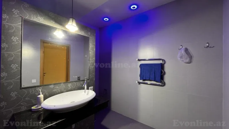 Kirayə verilir 3 otaqlı Mənzil Yeni tikili 155 m² 28 May m. - şəkil 12