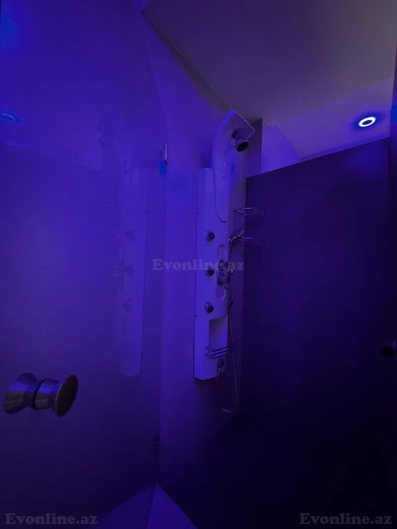 Kirayə verilir 3 otaqlı Mənzil Yeni tikili 155 m² 28 May m. - şəkil 16