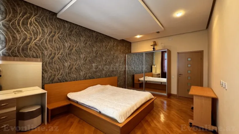 Kirayə verilir 3 otaqlı Mənzil Yeni tikili 155 m² 28 May m. - şəkil 20