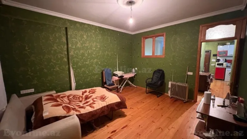 Kirayə verilir 3 otaqlı Mənzil Köhnə tikili 80 m² Əhmədli m.