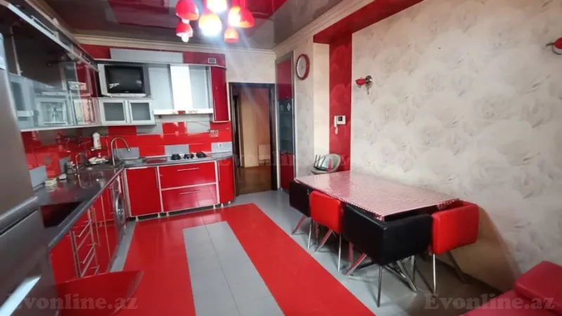 Kirayə verilir 4 otaqlı Mənzil Yeni tikili 150 m² Xətai m. - şəkil 14