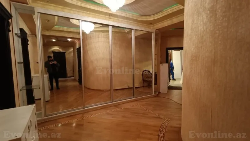 Kirayə verilir 4 otaqlı Mənzil Yeni tikili 150 m² Xətai m. - şəkil 15