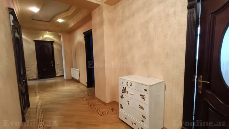 Kirayə verilir 4 otaqlı Mənzil Yeni tikili 150 m² Xətai m. - şəkil 16