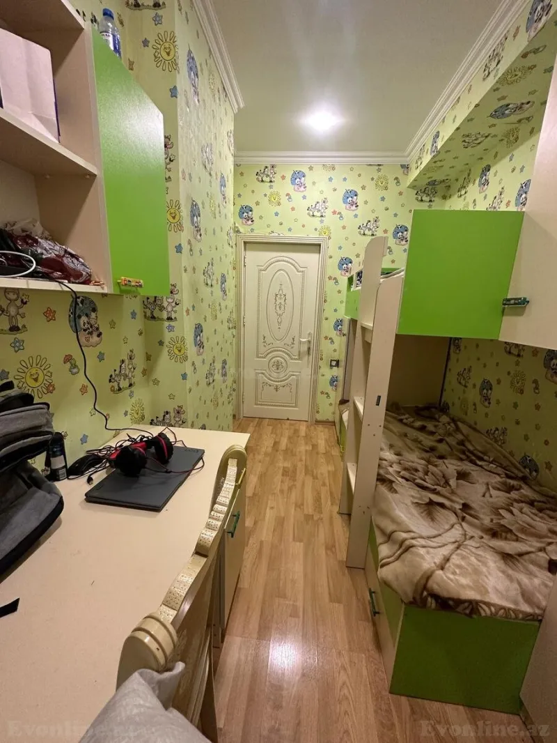 Satılır 3 otaqlı Mənzil Köhnə tikili 77 m² Yasamal r. - şəkil 19