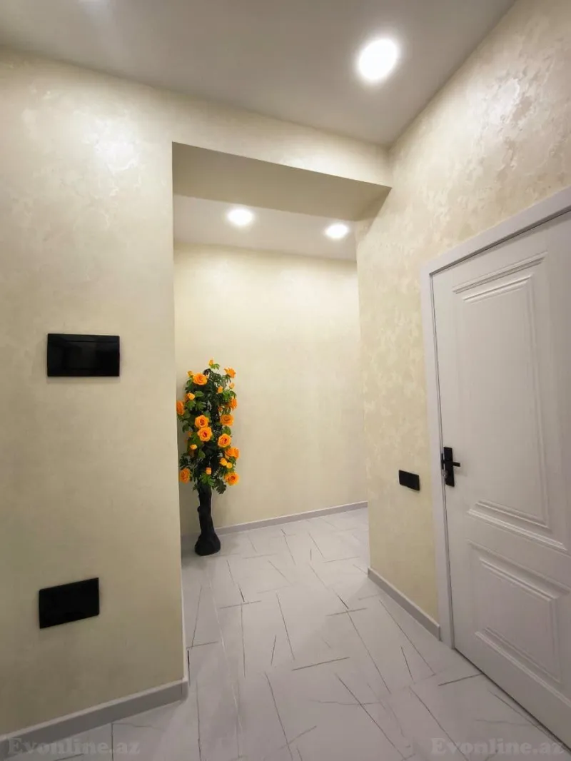 Satılır 3 otaqlı Mənzil Yeni tikili 100 m² Xalqlar Dostluğu m. - şəkil 6