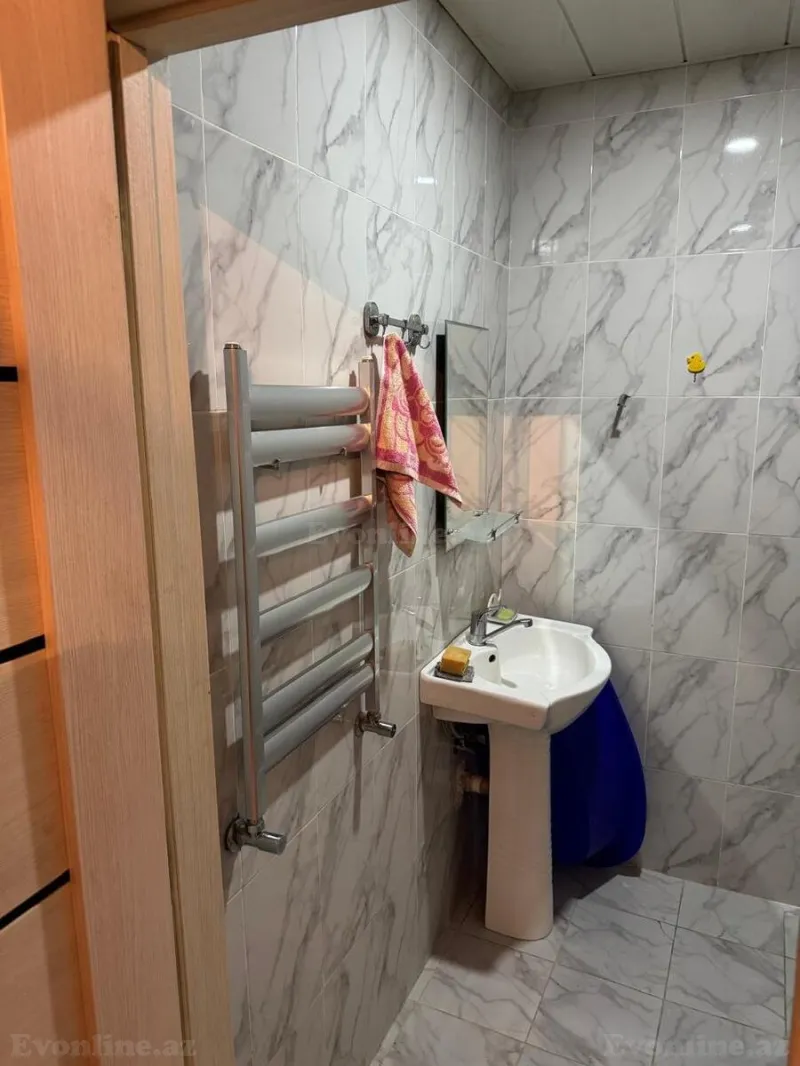 Kirayə verilir 2 otaqlı Mənzil Yeni tikili 80 m² Nərimanov r. - şəkil 10