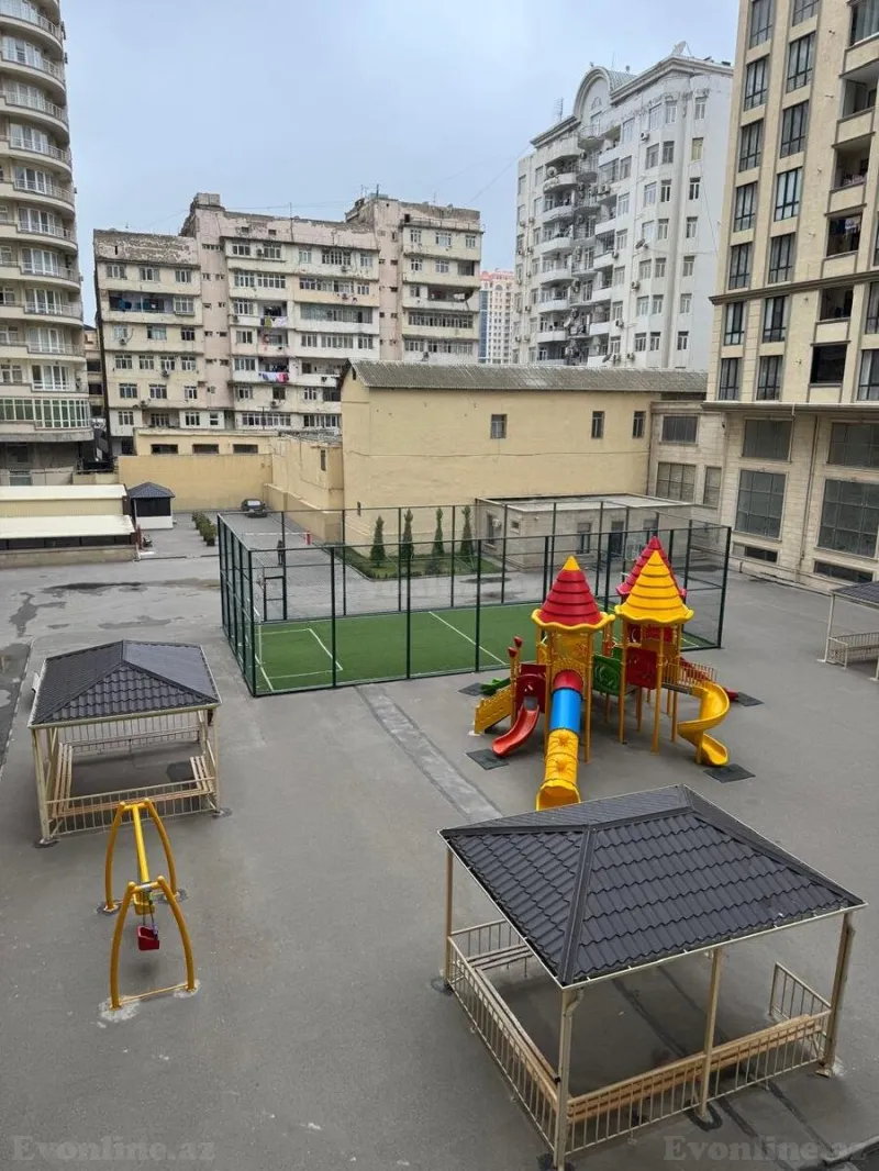 Kirayə verilir 2 otaqlı Mənzil Yeni tikili 80 m² Nərimanov r. - şəkil 14