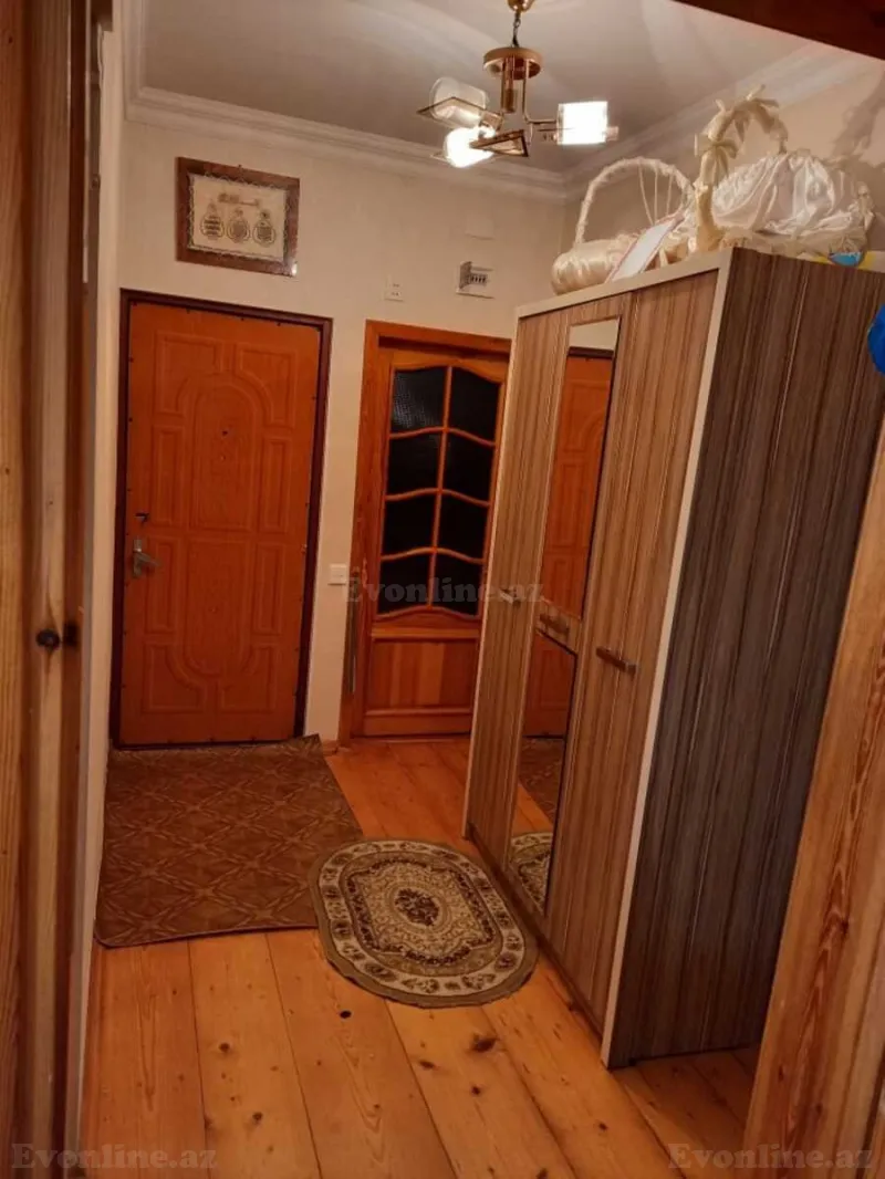 Satılır 4 otaqlı Mənzil Köhnə tikili 110 m² Əhmədli m. - şəkil 16