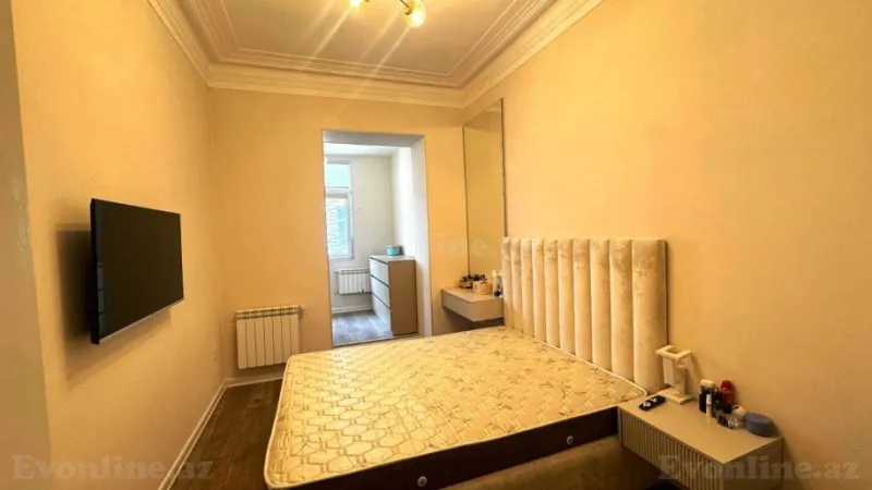 Satılır 2 otaqlı Mənzil Köhnə tikili 65.5 m² Yasamal - şəkil 8