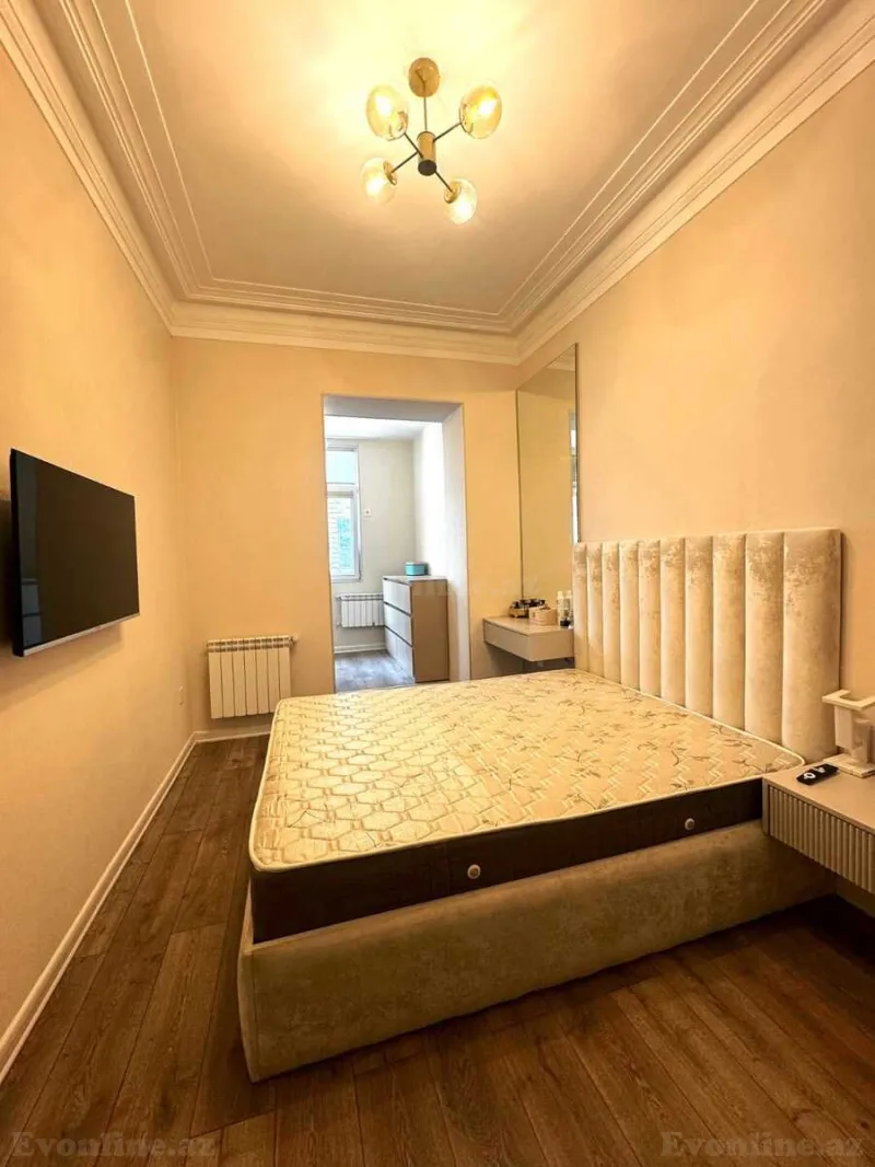 Satılır 2 otaqlı Mənzil Köhnə tikili 65.5 m² Yasamal - şəkil 10