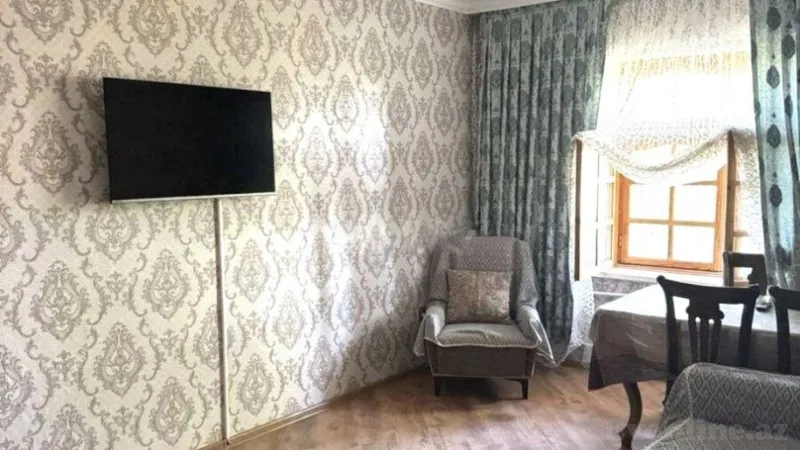 Kirayə verilir 2 otaqlı Mənzil Köhnə tikili 60 m² 9-cu mikrorayon - şəkil 3