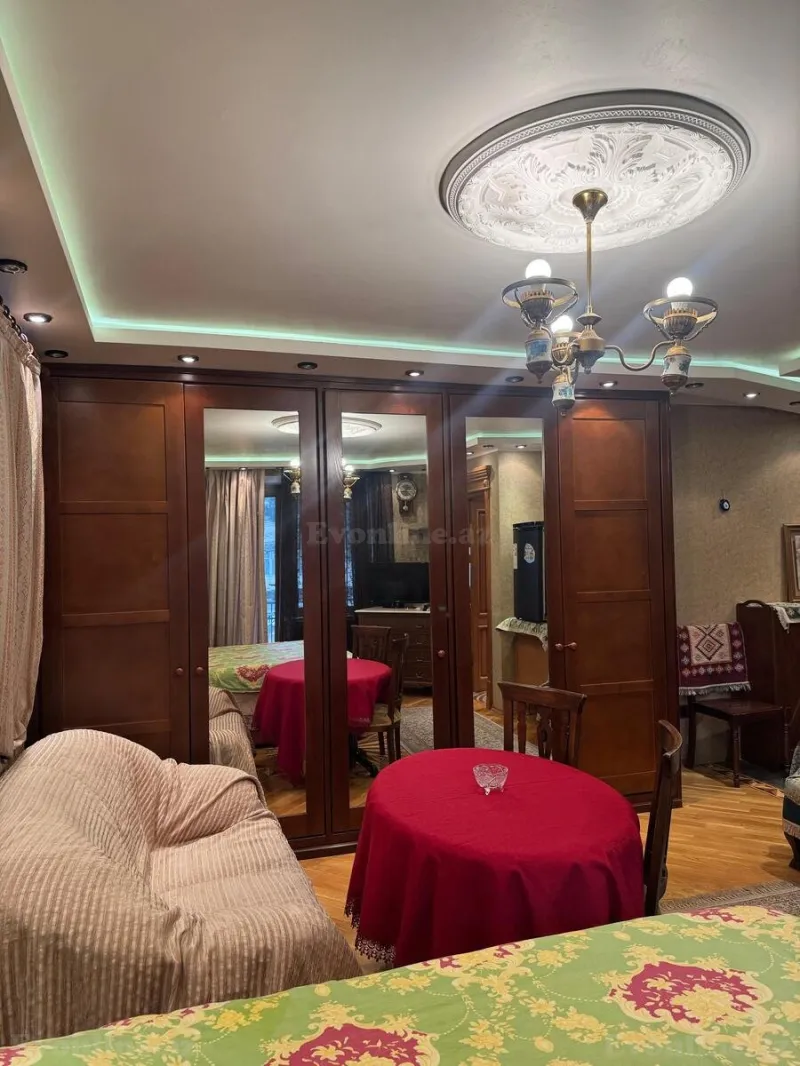 Kirayə verilir 1 otaqlı Mənzil Köhnə tikili 45 m² İçərişəhər m. - şəkil 10