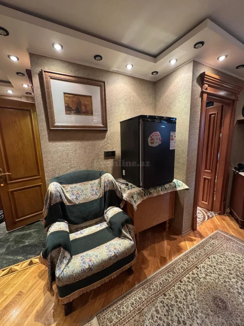 Kirayə verilir 1 otaqlı Mənzil Köhnə tikili 45 m² İçərişəhər m. - şəkil 14