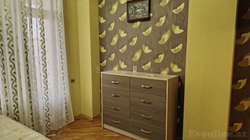 Kirayə verilir 2 otaqlı Mənzil Yeni tikili 80 m² Nizami r. - şəkil 3