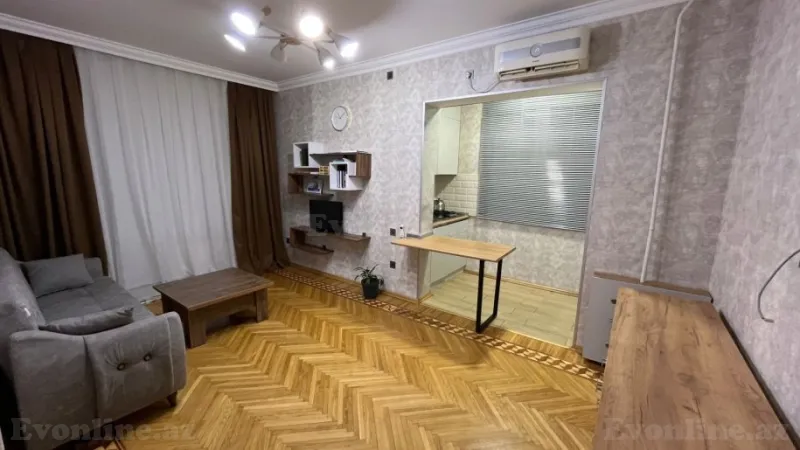 Satılır 3 otaqlı Mənzil Köhnə tikili 70 m² Köhnə Günəşli