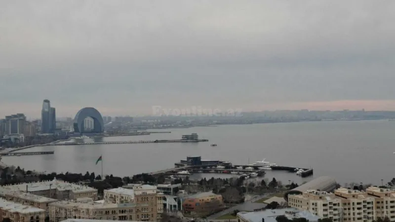 Kirayə verilir 3 otaqlı Mənzil Köhnə tikili 86 m² İçərişəhər m.