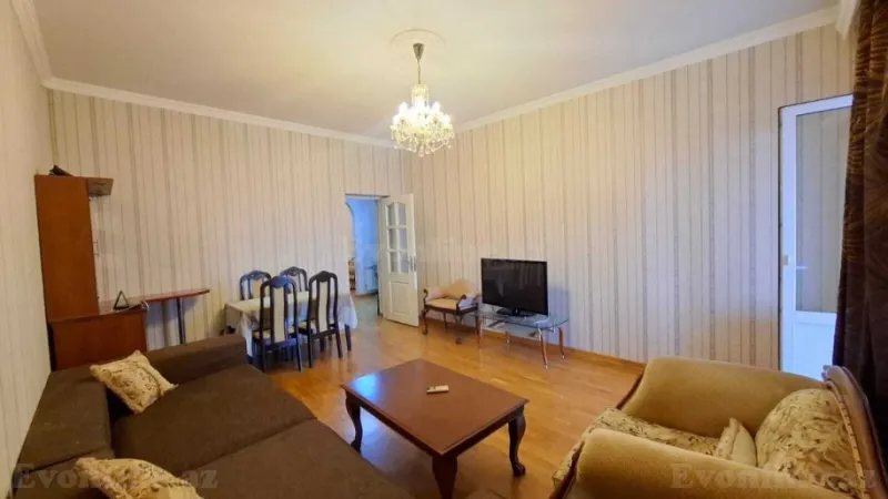 Kirayə verilir 3 otaqlı Mənzil Köhnə tikili 86 m² İçərişəhər m. - şəkil 6