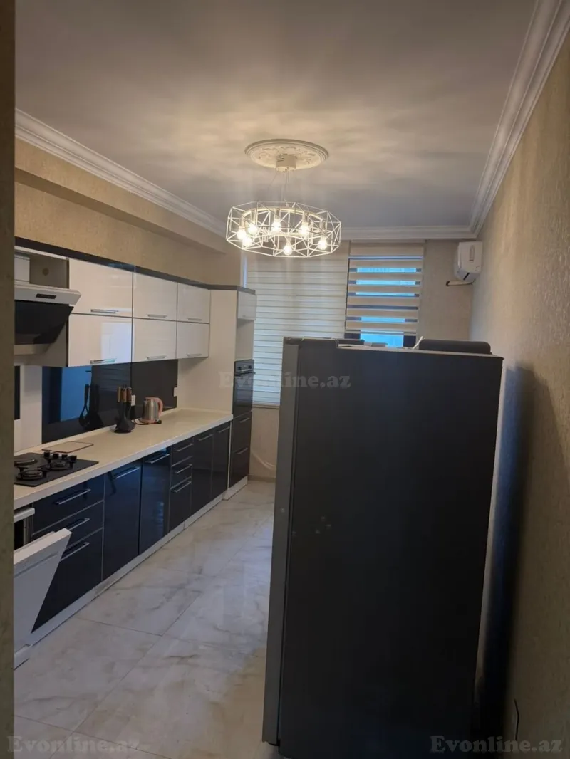Satılır 4 otaqlı Mənzil Yeni tikili 190 m² Nərimanov r. - şəkil 4