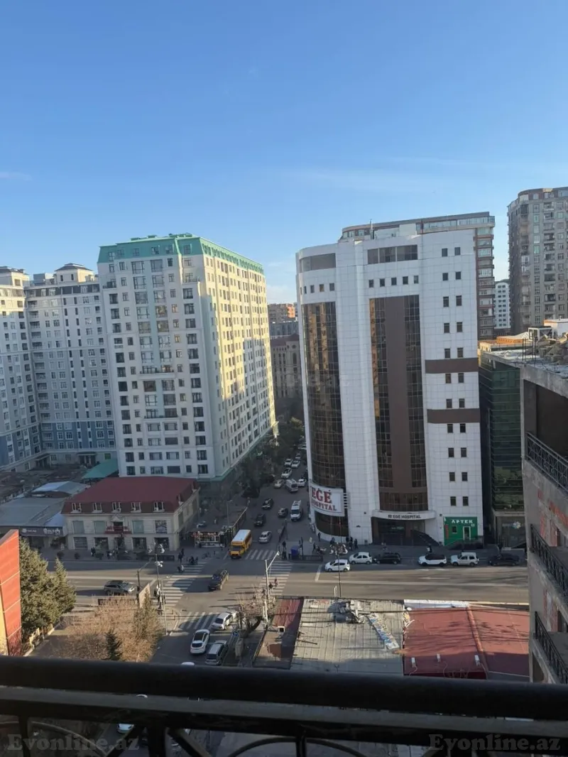 Satılır 4 otaqlı Mənzil Yeni tikili 190 m² Nərimanov r. - şəkil 6