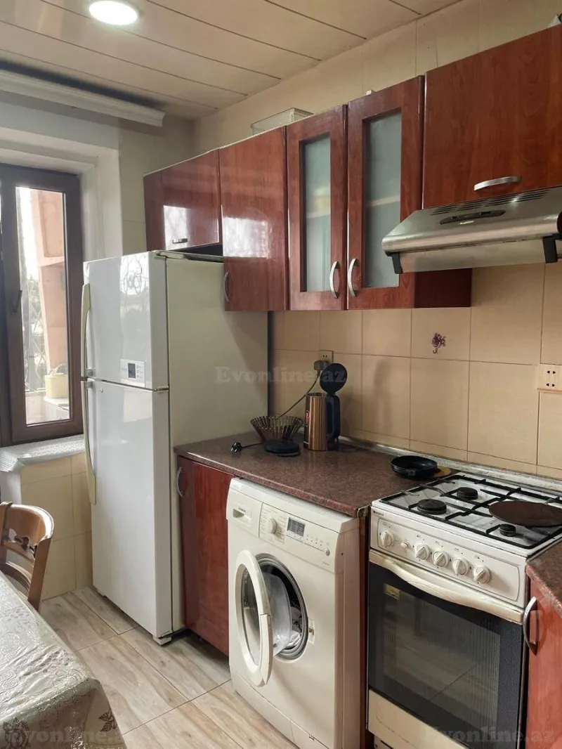 Kirayə verilir 2 otaqlı Mənzil Köhnə tikili 60 m² Xalqlar Dostluğu m. - şəkil 8