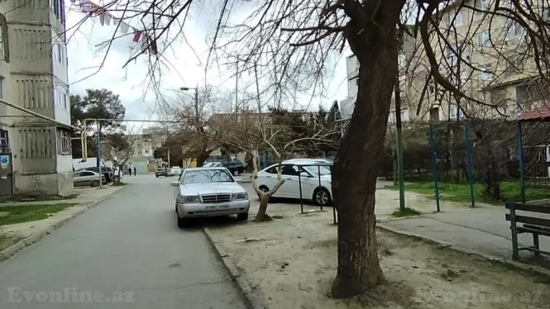 Satılır 3 otaqlı Mənzil Yeni tikili 80 m² Neftçilər m. - şəkil 21