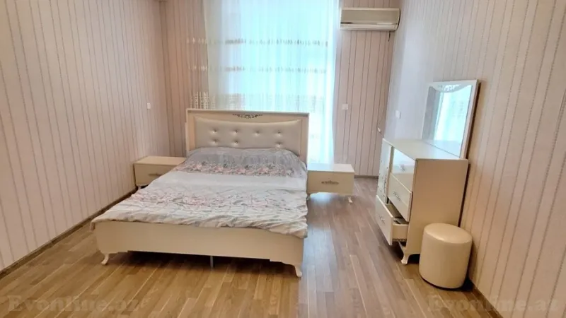 Satılır 3 otaqlı Mənzil Yeni tikili 130 m² Gənclik m. - şəkil 6